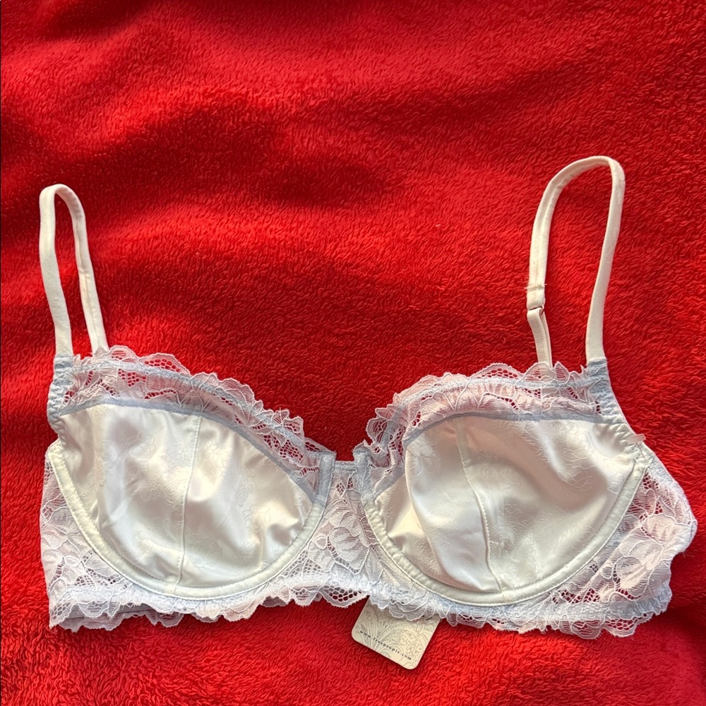 Free People Chic Lace Underwire Bra